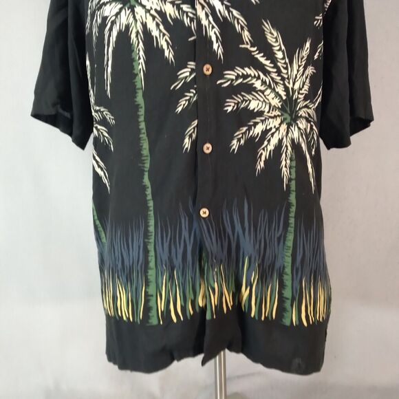 Cherokee Waikiki Hawaiian shirt men's medium black short sleeve floral - Picture 3 of 11